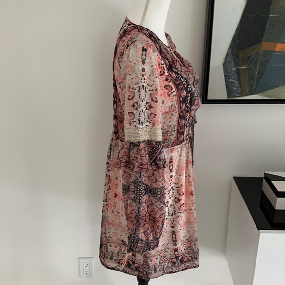 Bebe baby doll dress pink, cream, tan. Size M - Picture 5 of 7